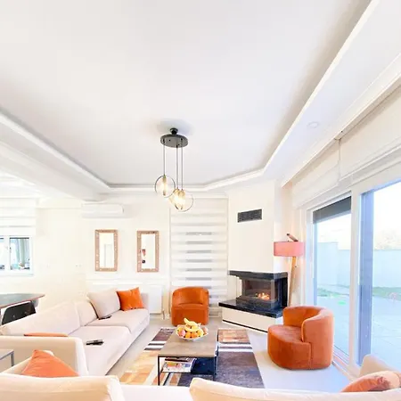 Alreef Villa